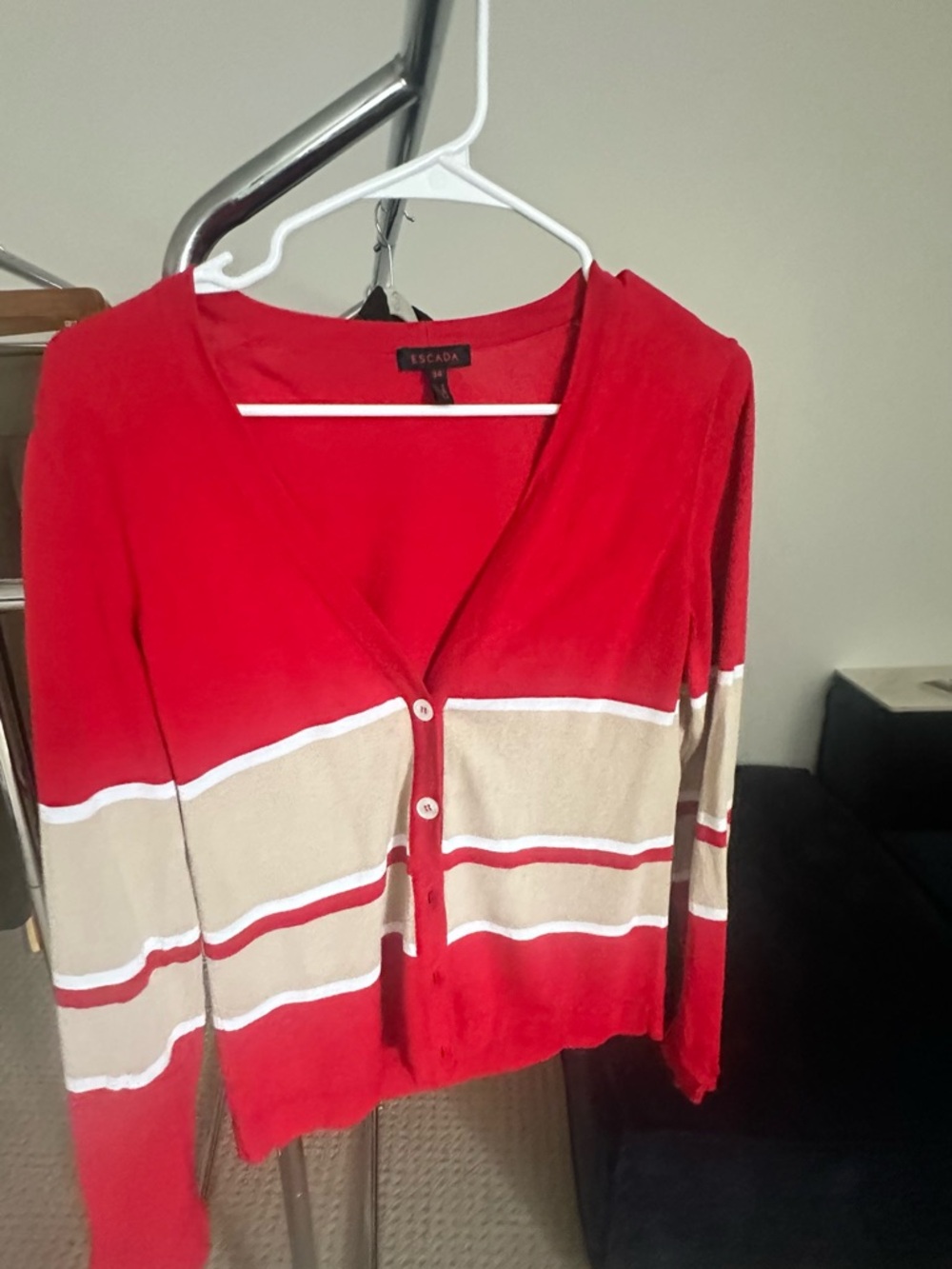 Escada Red Cream Cardigan Sweater - Picture 2 of 10